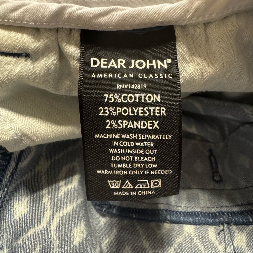Dear John Stone Blue Finnegan Cuffed Shorts Stretch
Diamond Aztec - Size 31 - Picture 4 of 4